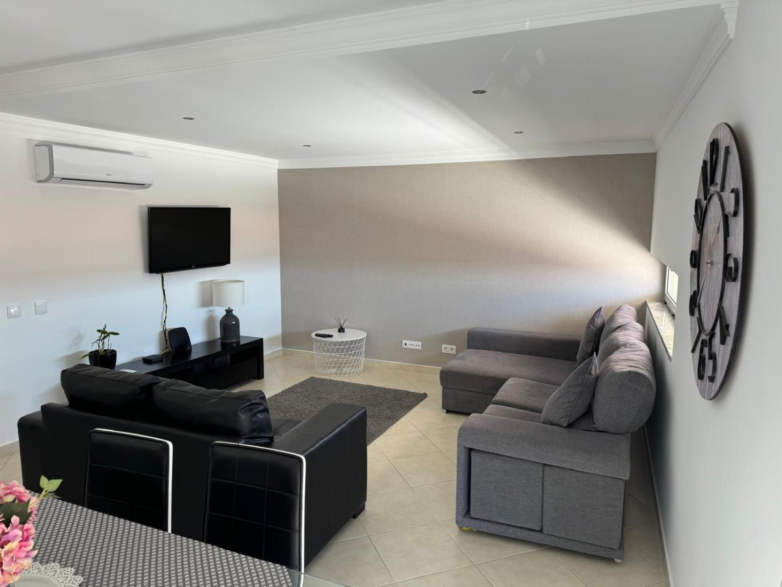 Modern 2 Bed Apartment 5Km Carvoeiro Lagoa  Kültér fotó