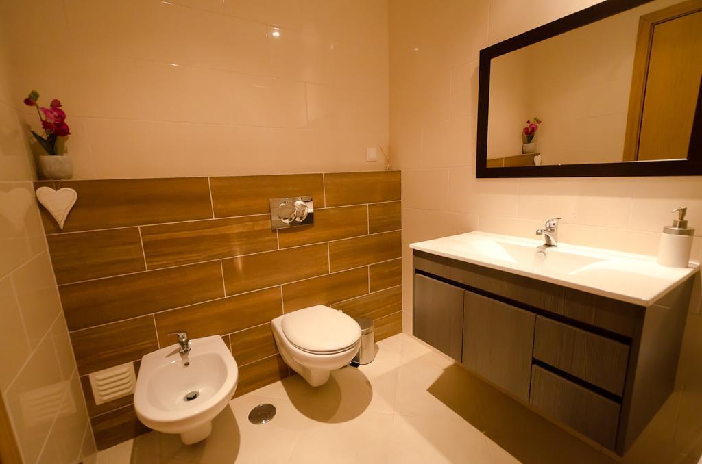 Modern 2 Bed Apartment 5Km Carvoeiro Lagoa  Kültér fotó